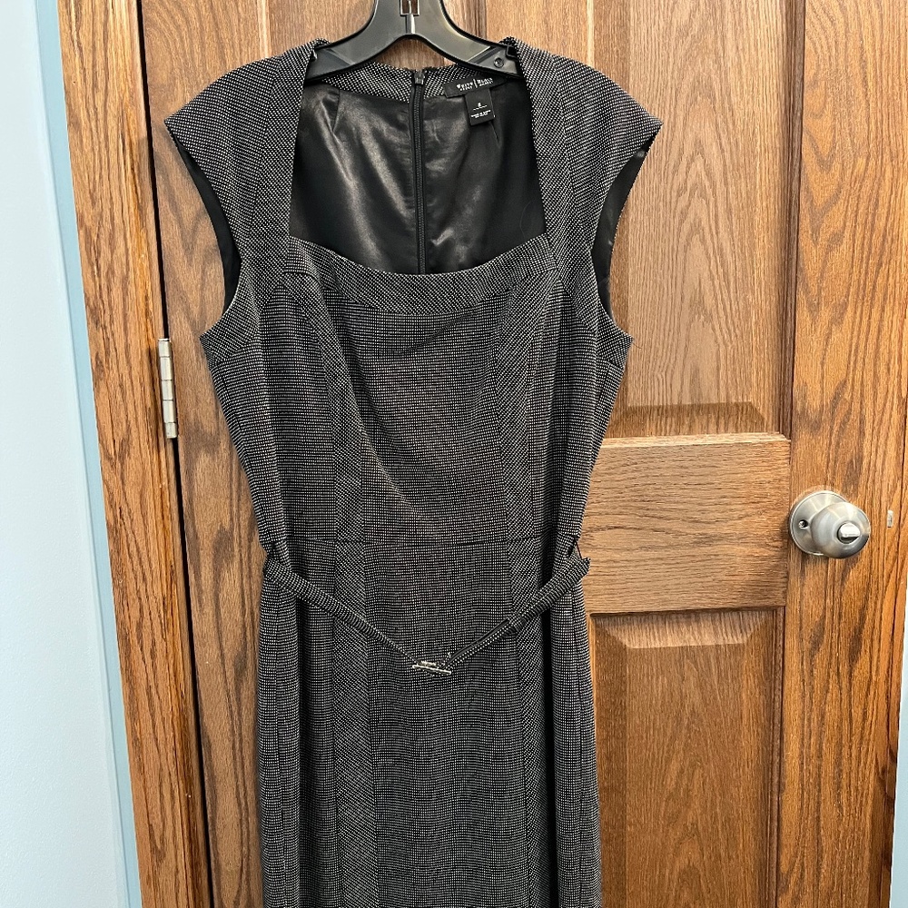 White House Black Market women’s sheath dress, black & white, size 8